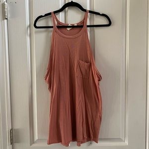 White crow tank from buckle